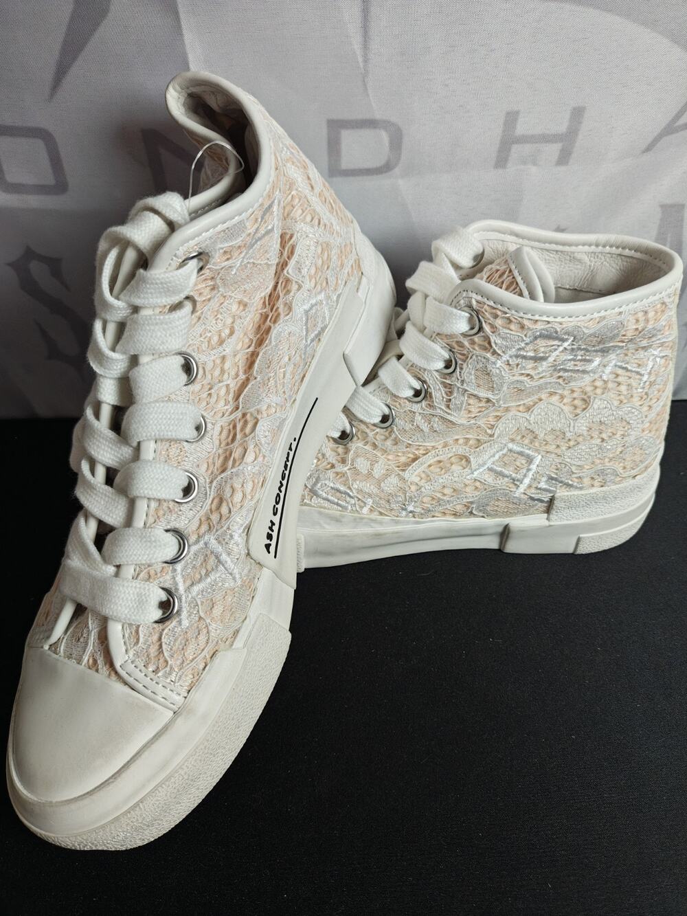ASH Womens 5 / 35 Chibly Lace Platform High Top White / Blush Nude / Light Peach